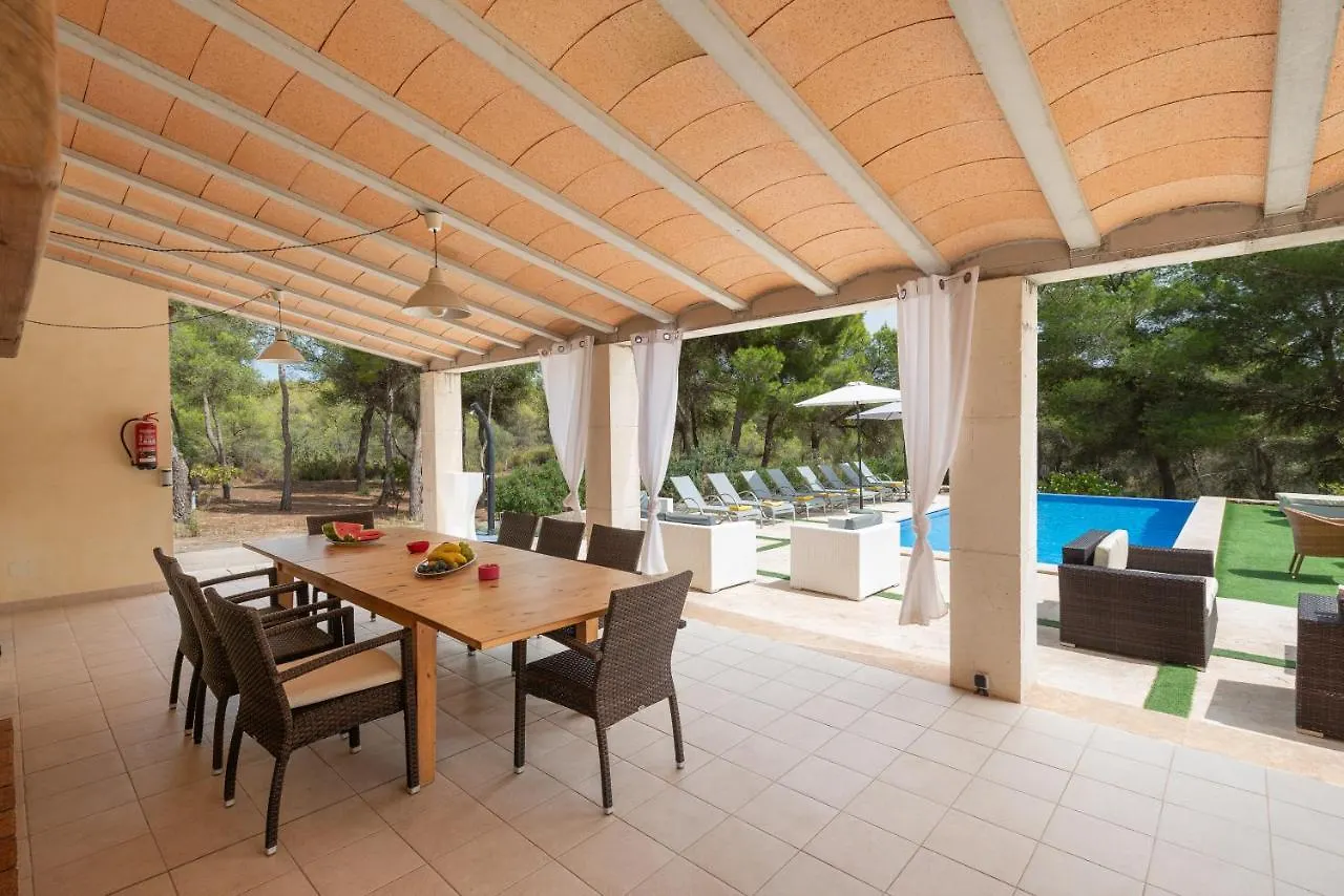 Villa Es Pins, Pool, Ac, Bbq, Mallorca Cala Murada  0*, Cala Murada (Mallorca)